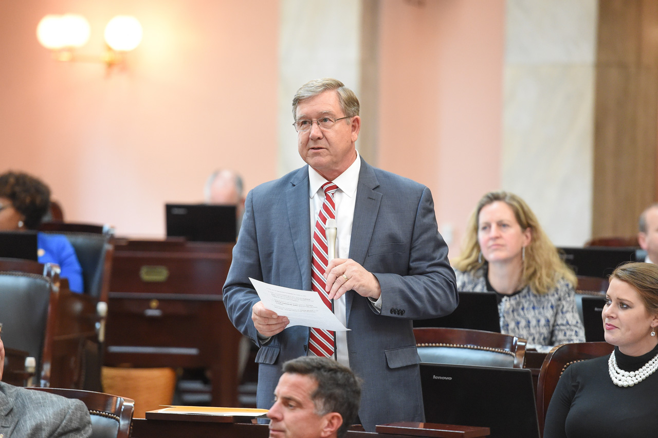Rep. Cupp speaks during Session June 7, 2017. | Robert R. Cupp | Ohio House of Representatives