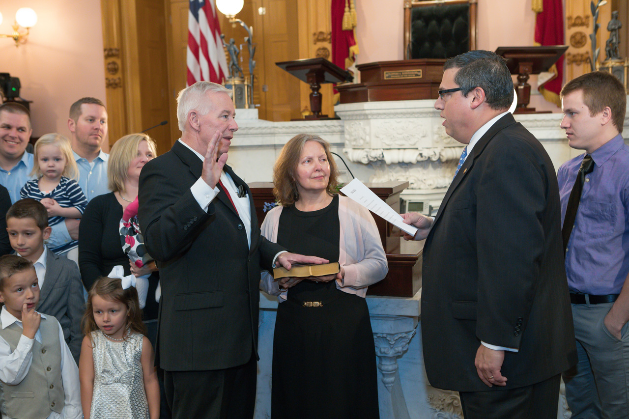 Rep. Dean is sworn in to the 132nd General Assembly Jan. 3, 2017.