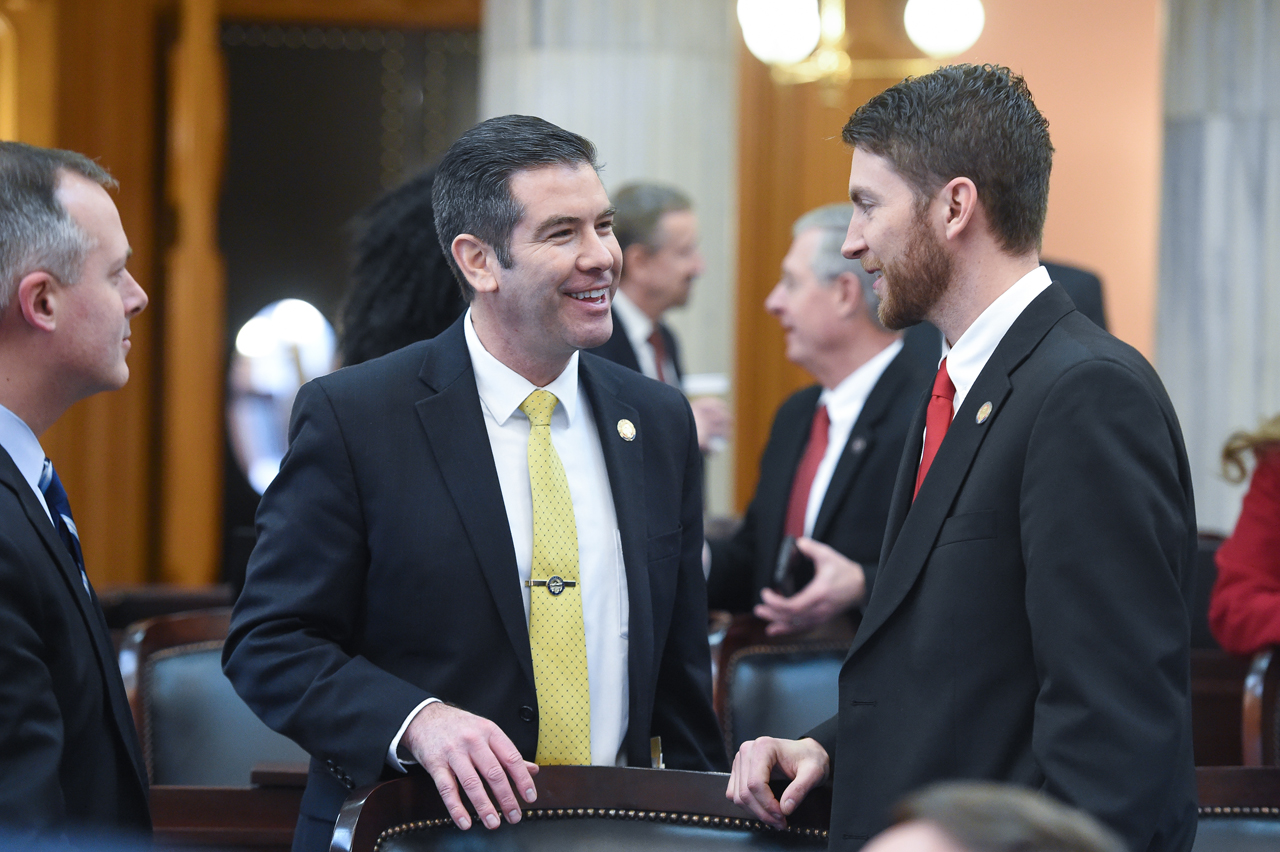 Reps. Riedel, left, and McClain during House Session Jan. 31, 2018.