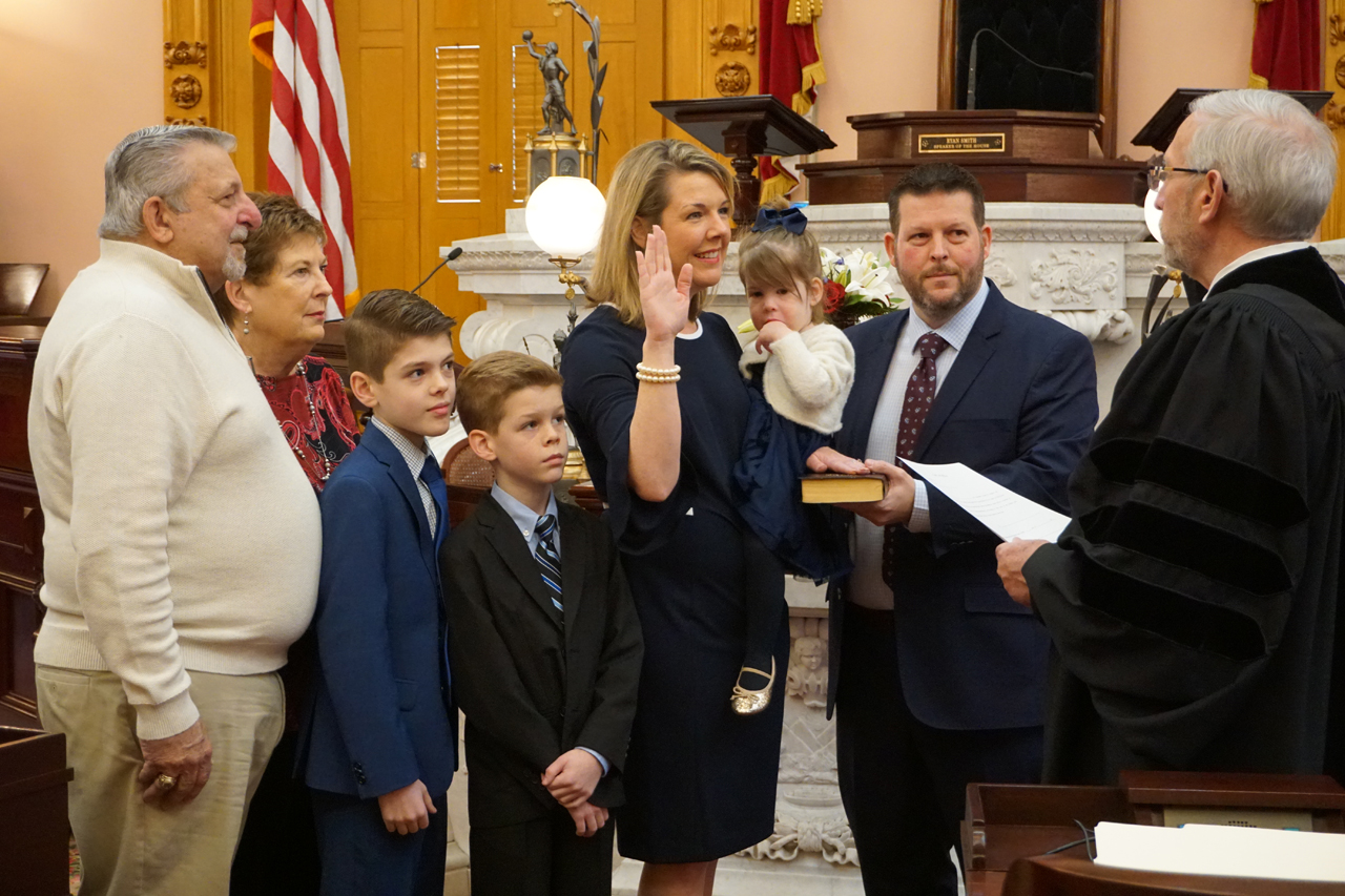 State Representative Allison Russo is sworn in to the 133rd General Assembly alongside her friends and family