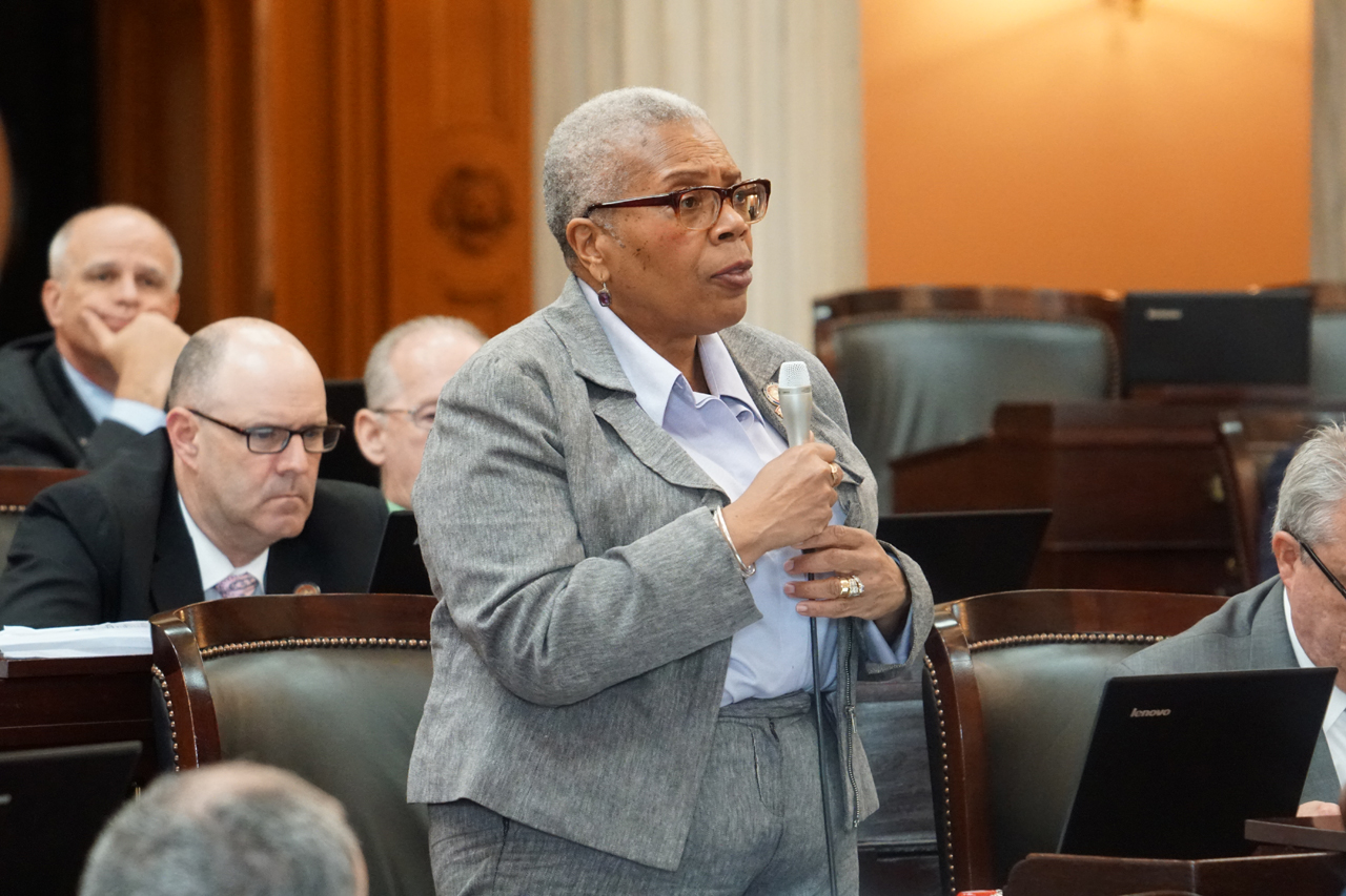 Rep. Hicks-Hudson speaks on the House floor in favor of Ohio's operating budget bill