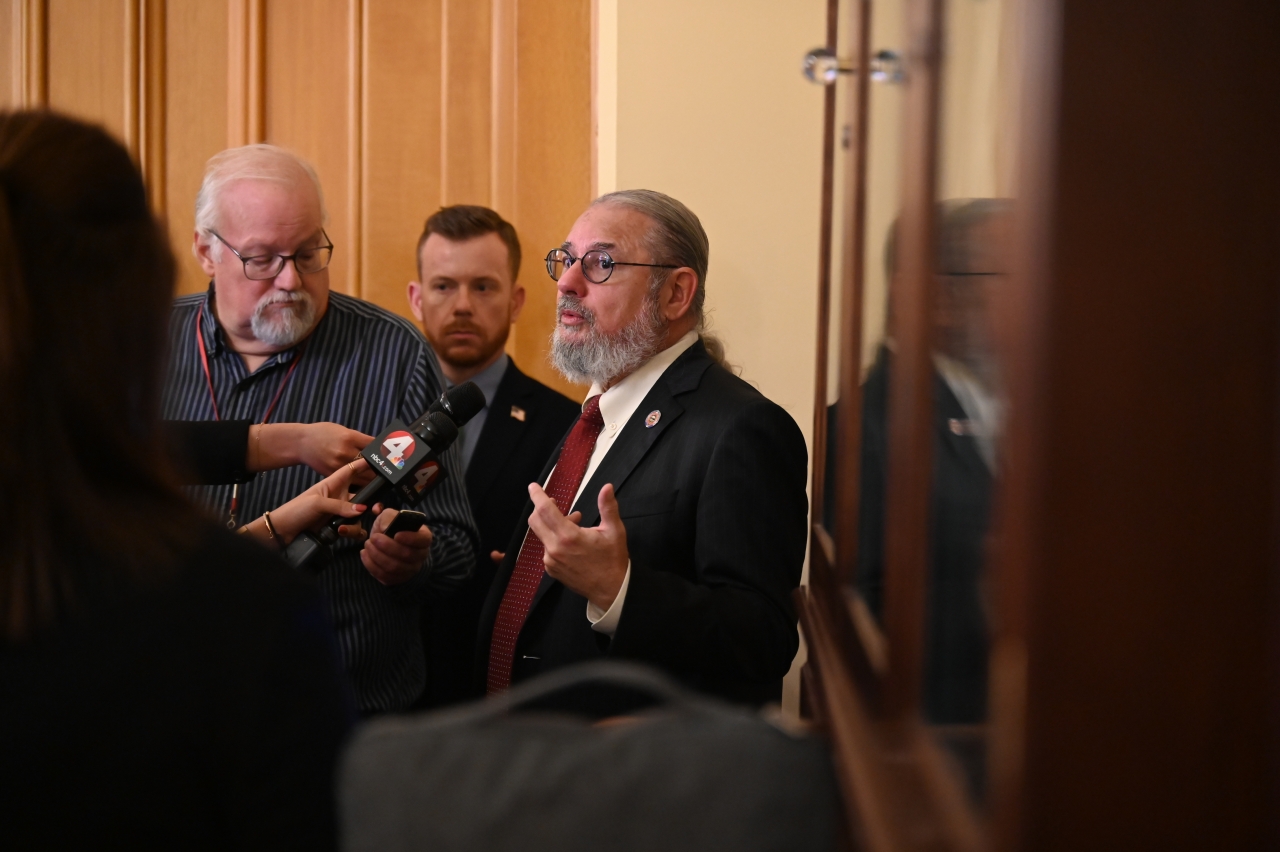 Rep. Callender discusses his legislation to establish cannabis use guidelines with Ohio media.