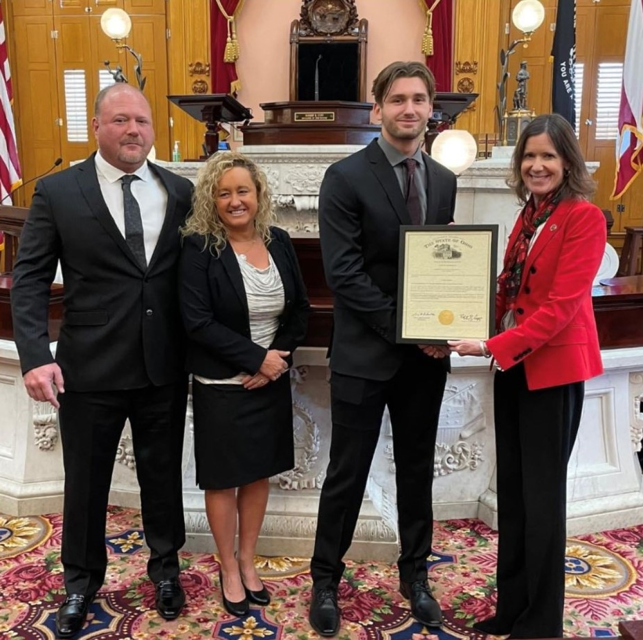 Representative Richardson was pleased to honor Gabe Powers for receiving the USA Today Ohio High School Sports Award for football.