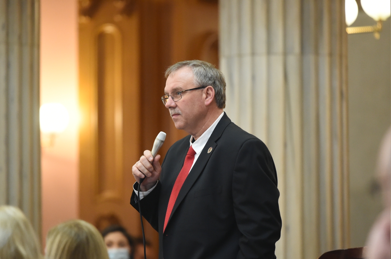 Rep. Jones speaks on the House floor during session.