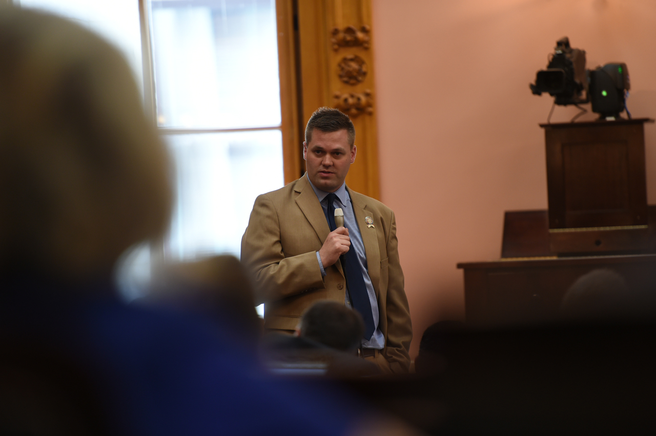 Rep. Hillyer speaks on the House floor about legislation that would prohibit the death penalty if mentally ill at the time of the offense.