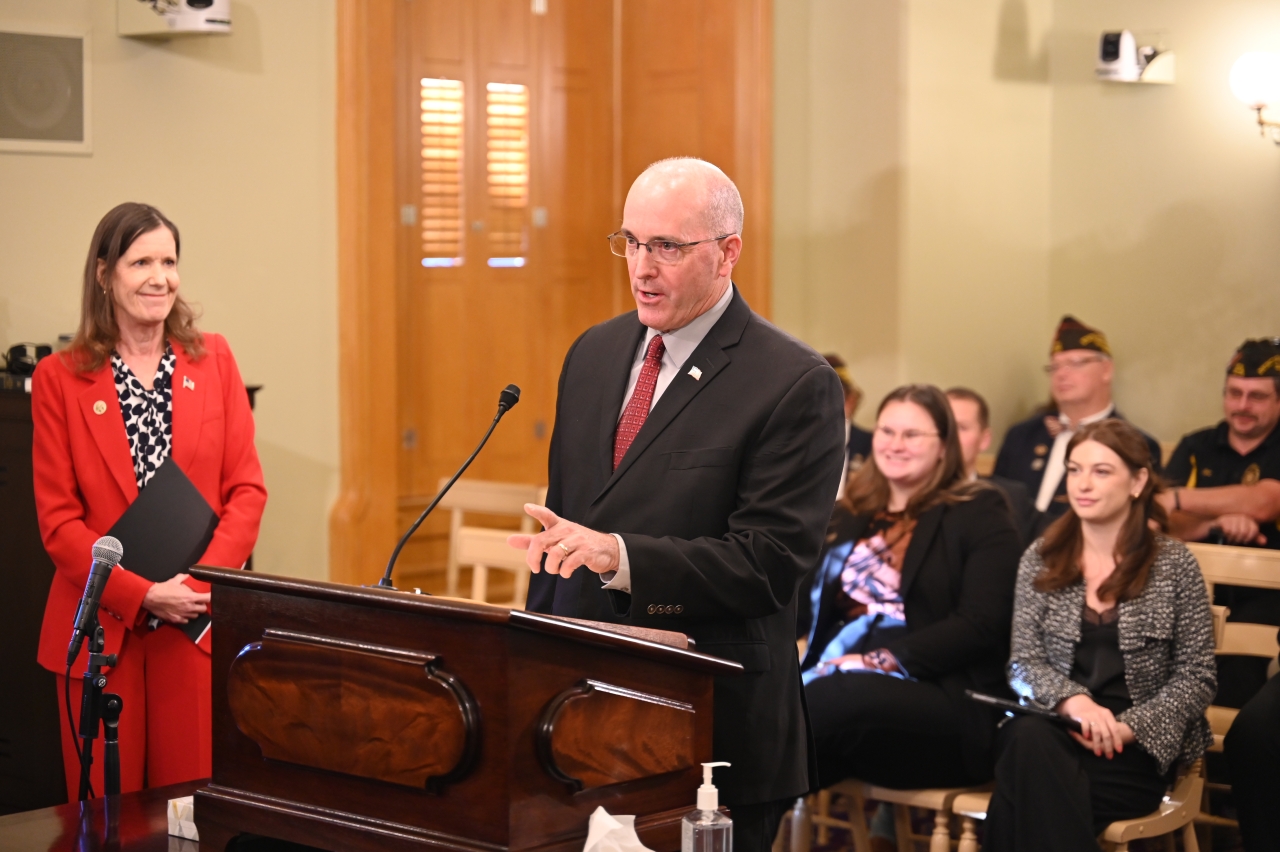 Rep. Holmes provides sponsor testimony on his legislation to honor and support disabled veterans.