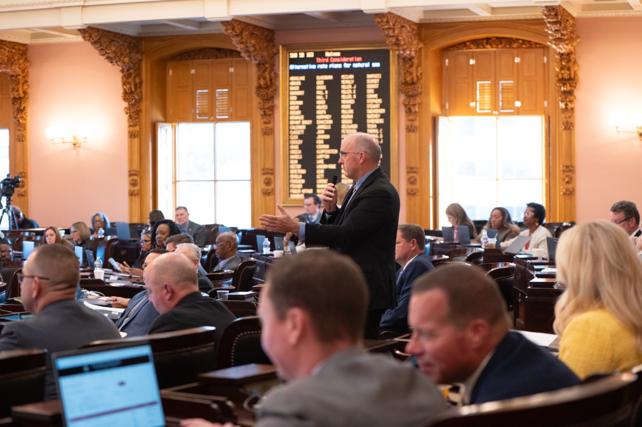 Rep. Holmes speaks on the House floor during session.