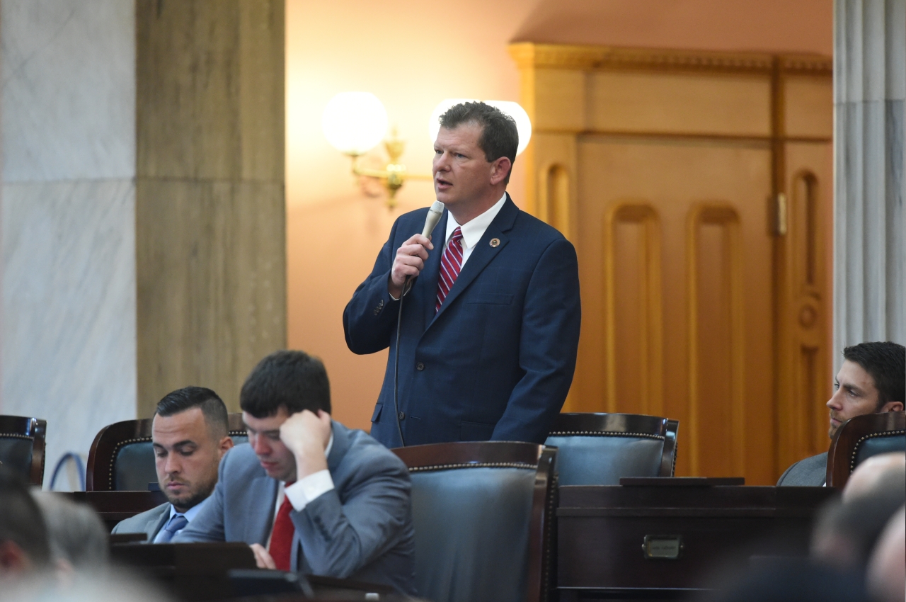 Rep. Stephens speaks on House Bill 201 on the House floor.