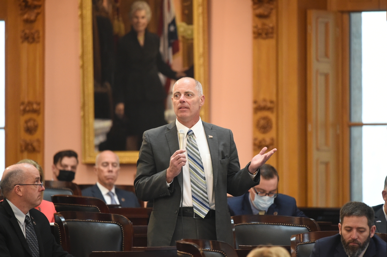 Rep. Bird speaks to House Bill 170 on the House floor.