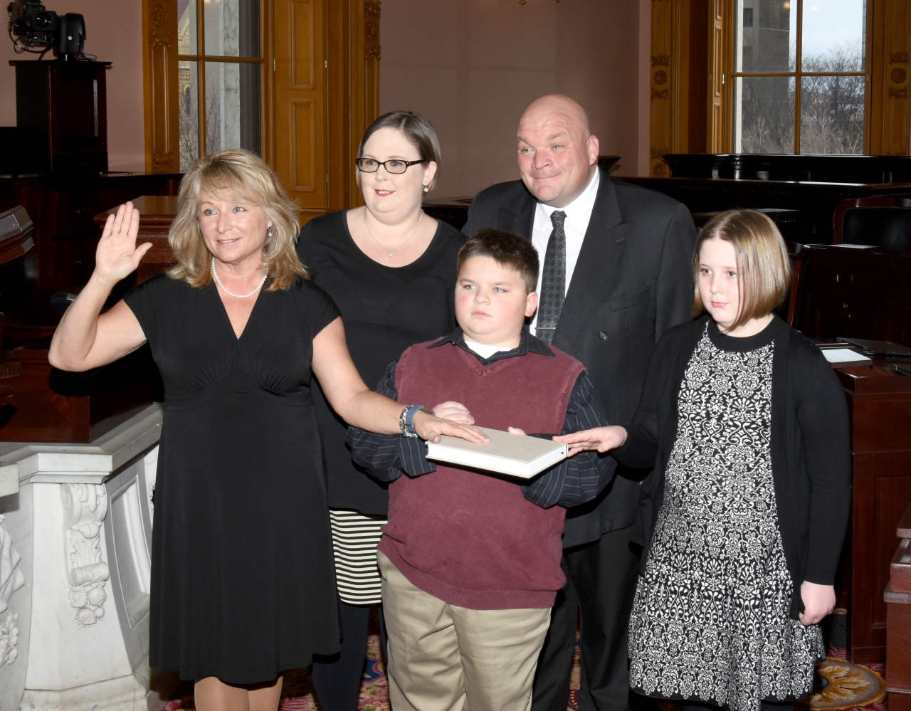 Rep. Ray Sworn-In to the 134th General Assembly