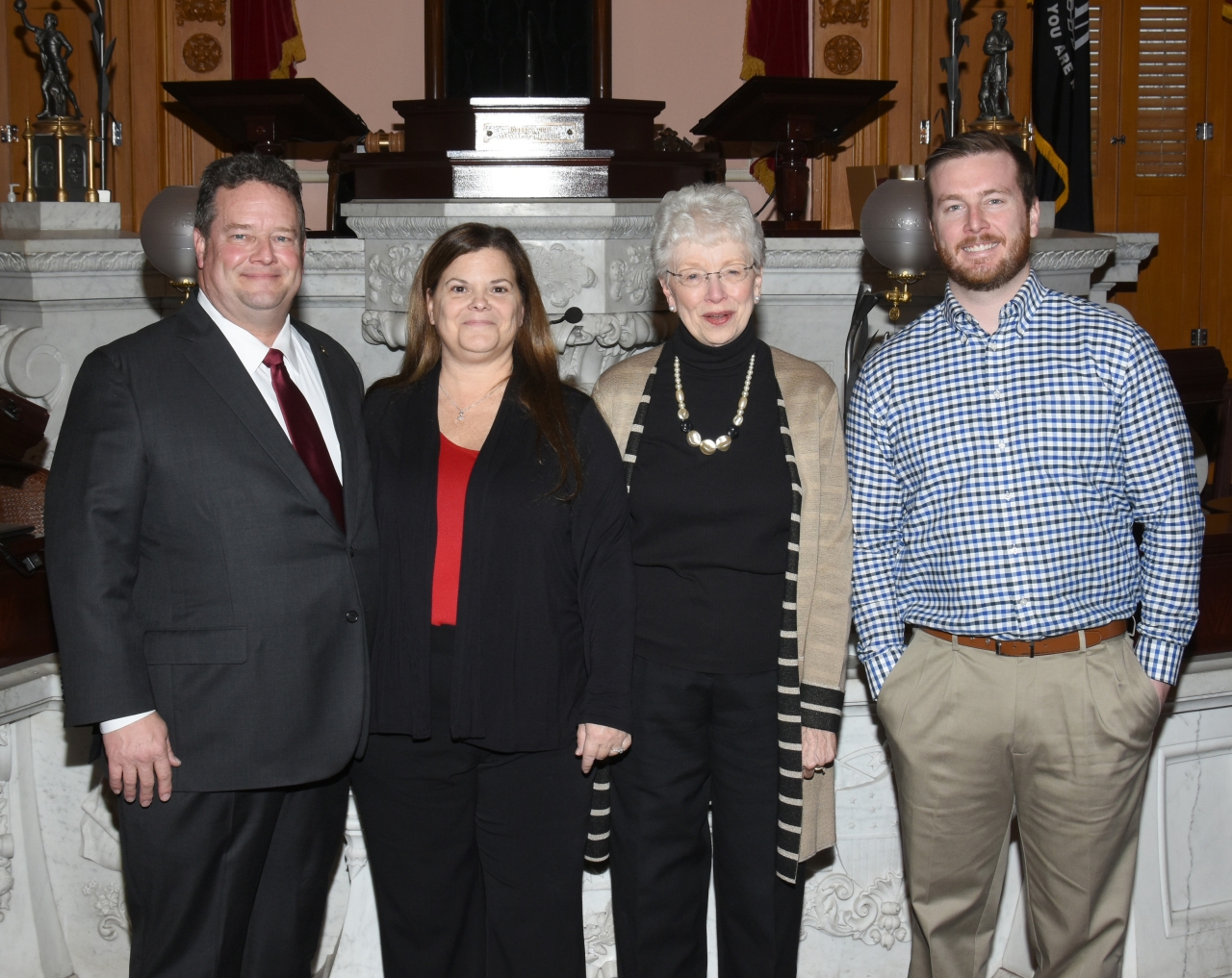 Rep. Lampton gets sworn into the 134th General Assembly.