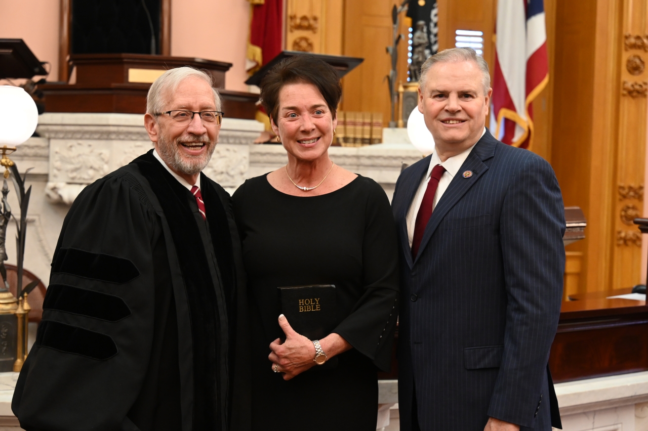 Rep. Johnson with his wife, Kelli, on Opening Day of the 135th General Assembly.