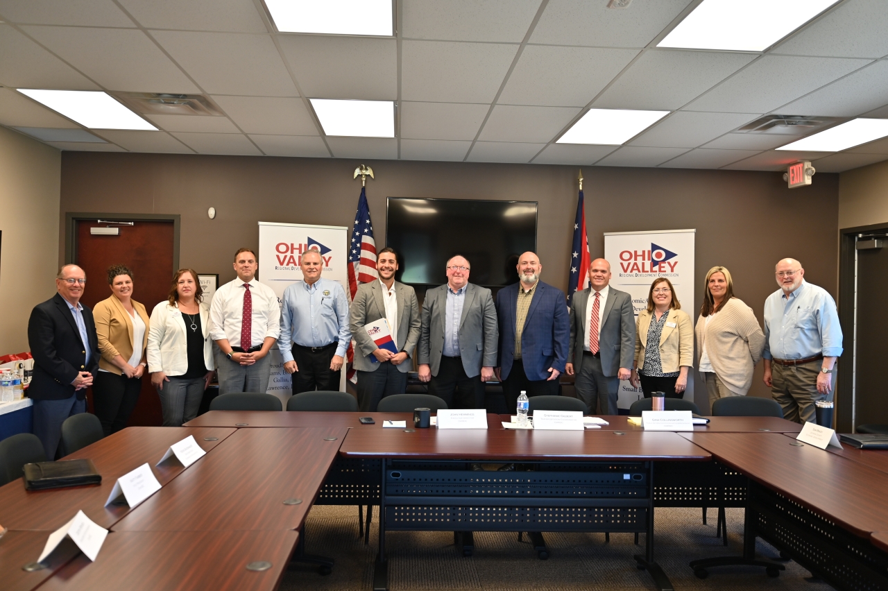 Reps. Johnson and Puzzulli attend an Ohio Valley Regional Development Comission roundtable.