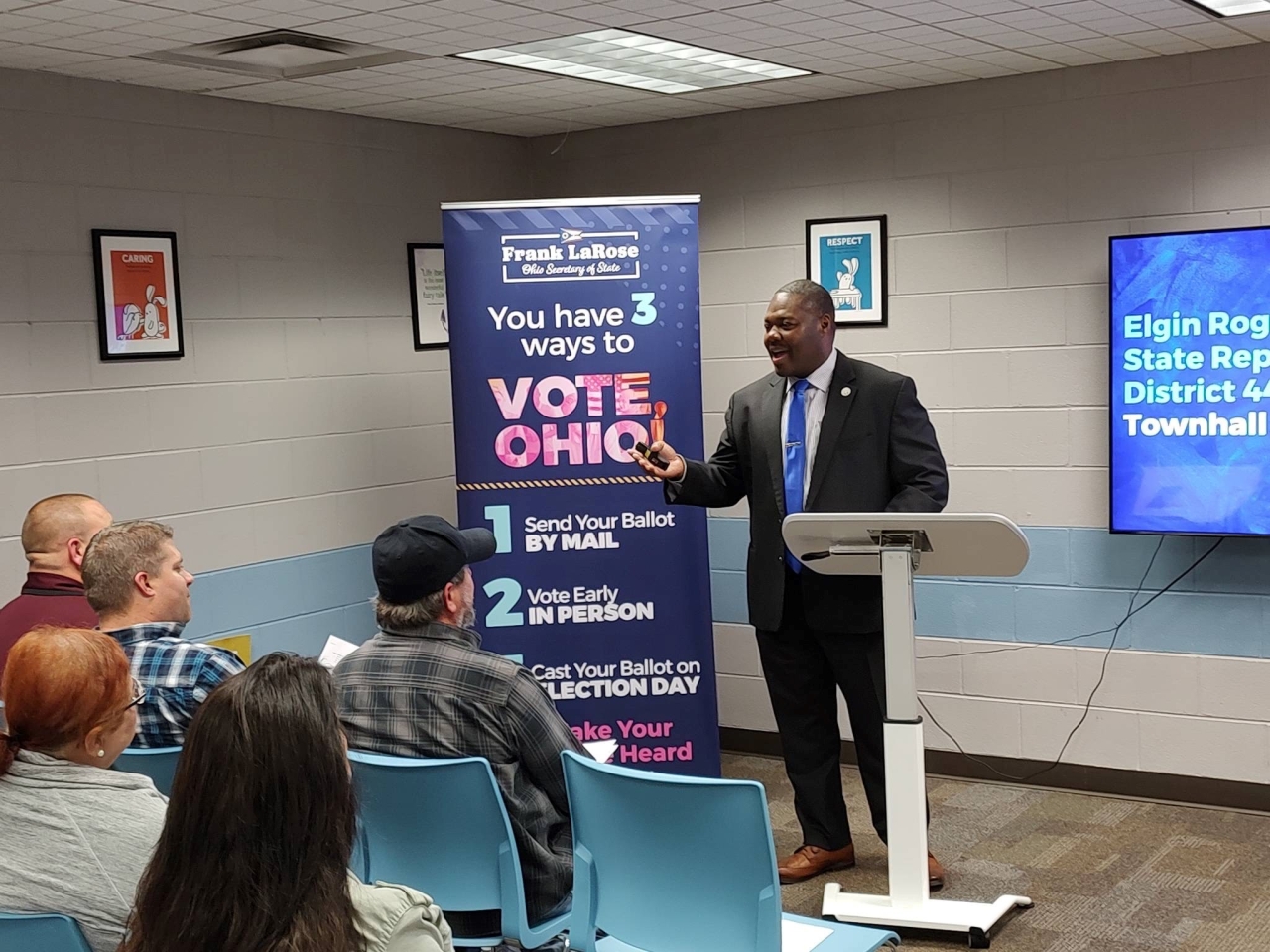 Rep. Rogers Speaks at Voter Forum