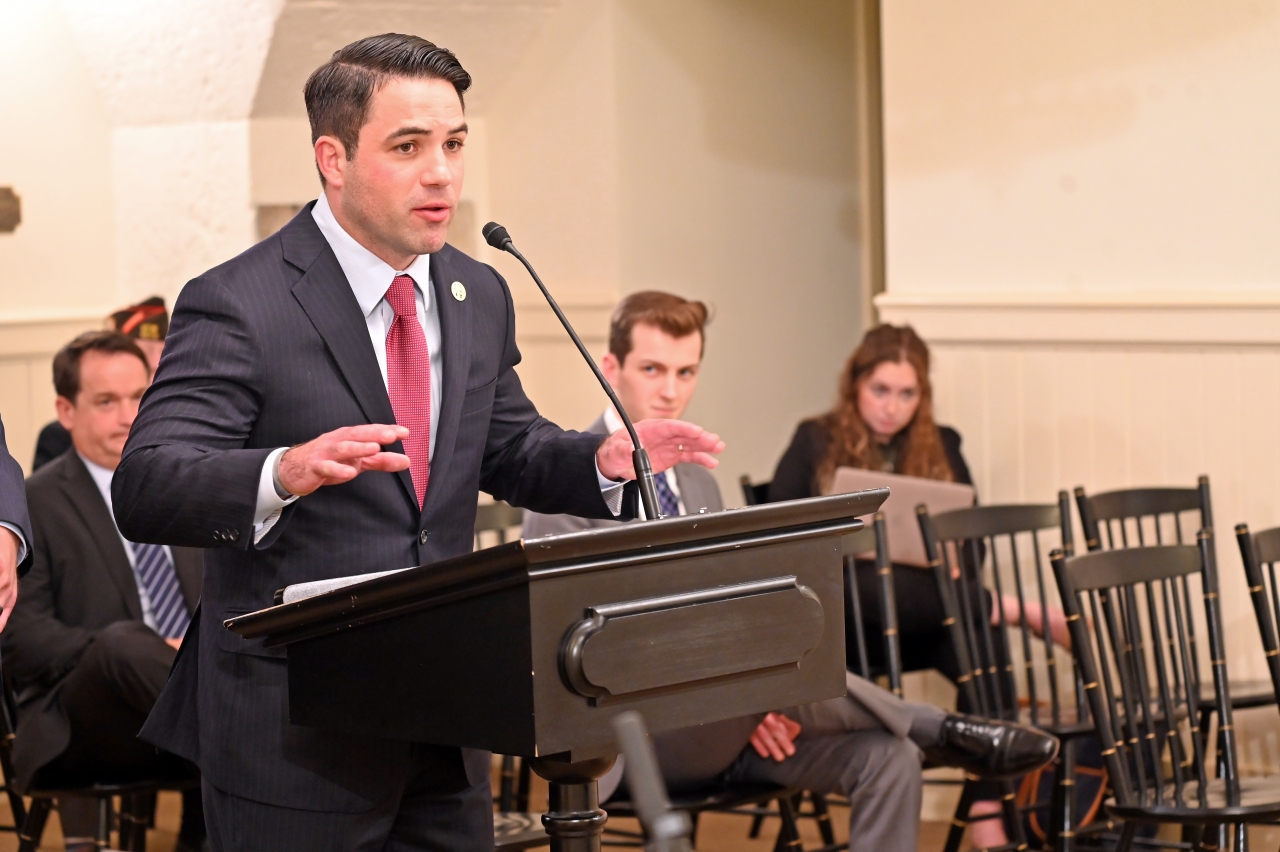 State Representative Demetriou provides testimony before the House Transportation Committee