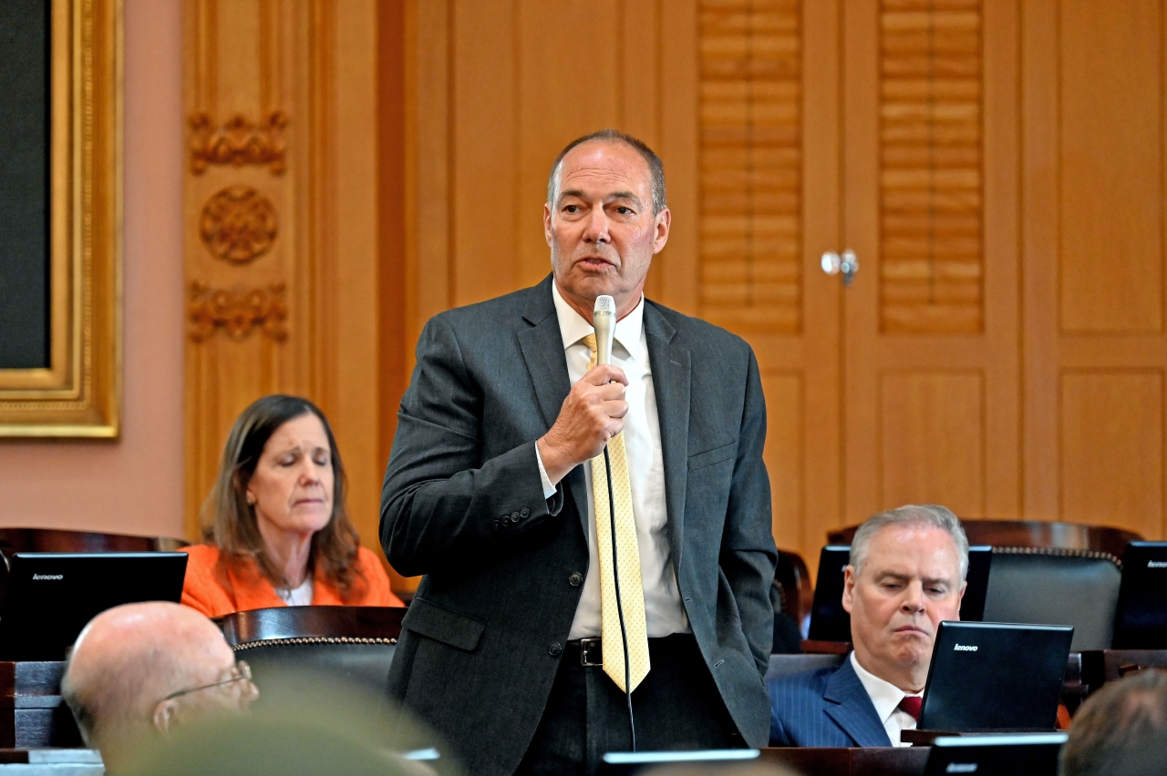 Peterson speaks on the House floor.