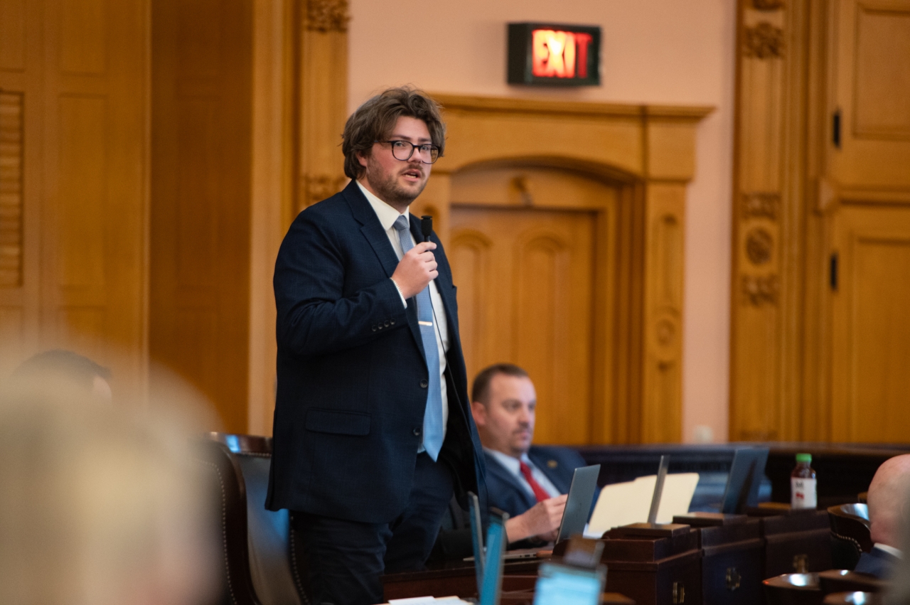 Rep. Fischer speaks on the House floor during session.