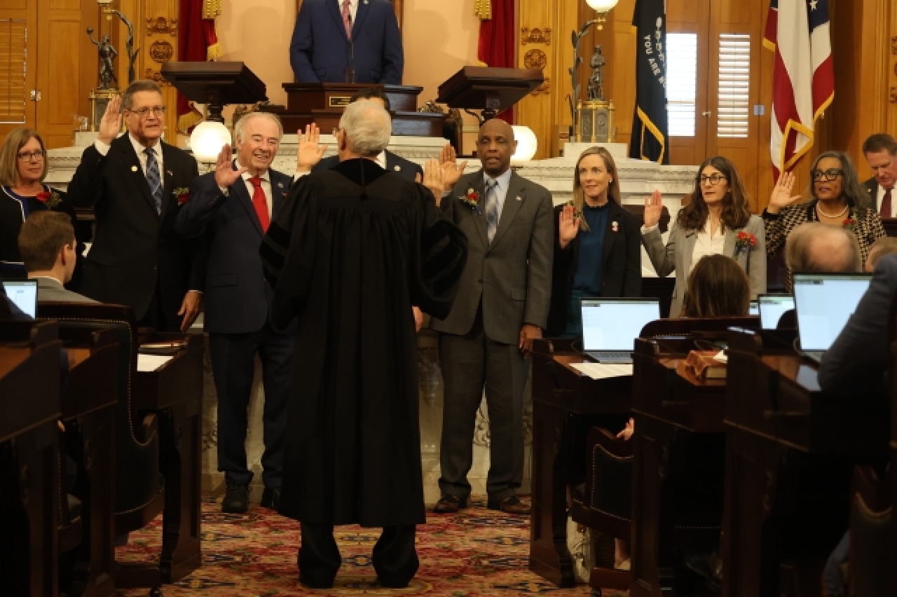 Rep Brownlee getting sworn in the 136th General Assembly