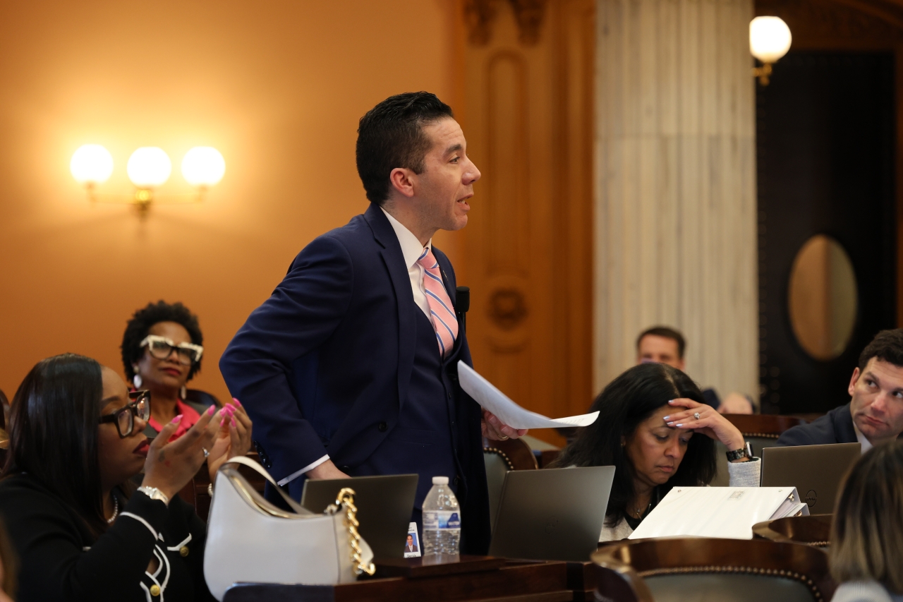 Rep. Hall urges his colleagues to vote yes on the establishment of the Ohio Defense and Space Commission, which will encourage the economic development of the defense and aerospace industries in Ohio.