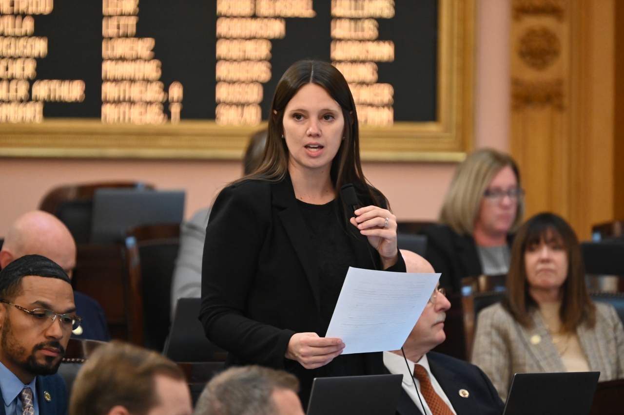 Rep. Craig speaks on the House floor during session