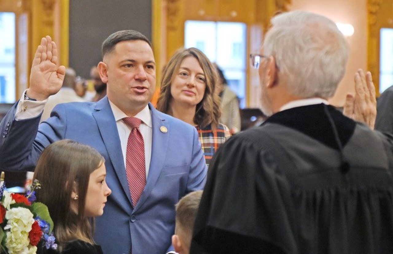 Rep. Haraz N. Ghanbari Sworn In as 75th Ohio House District State Representative