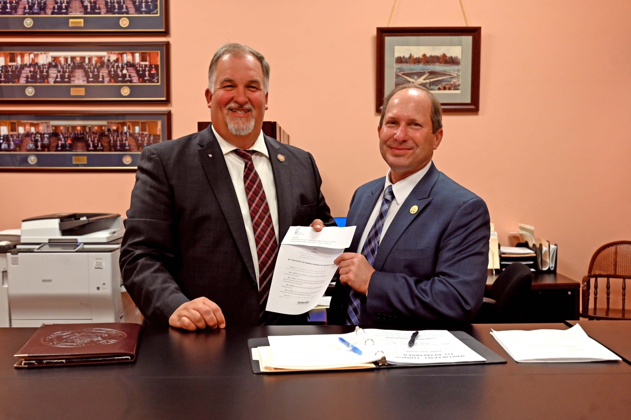 Kick, Klopfenstein Introduce Agriculture Appreciation Act