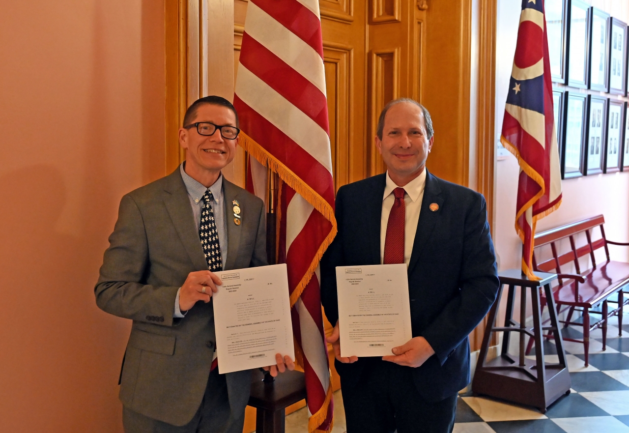 Klopfenstein, Brennan Introduce Bill Permitting Patriotic Organizations in Schools