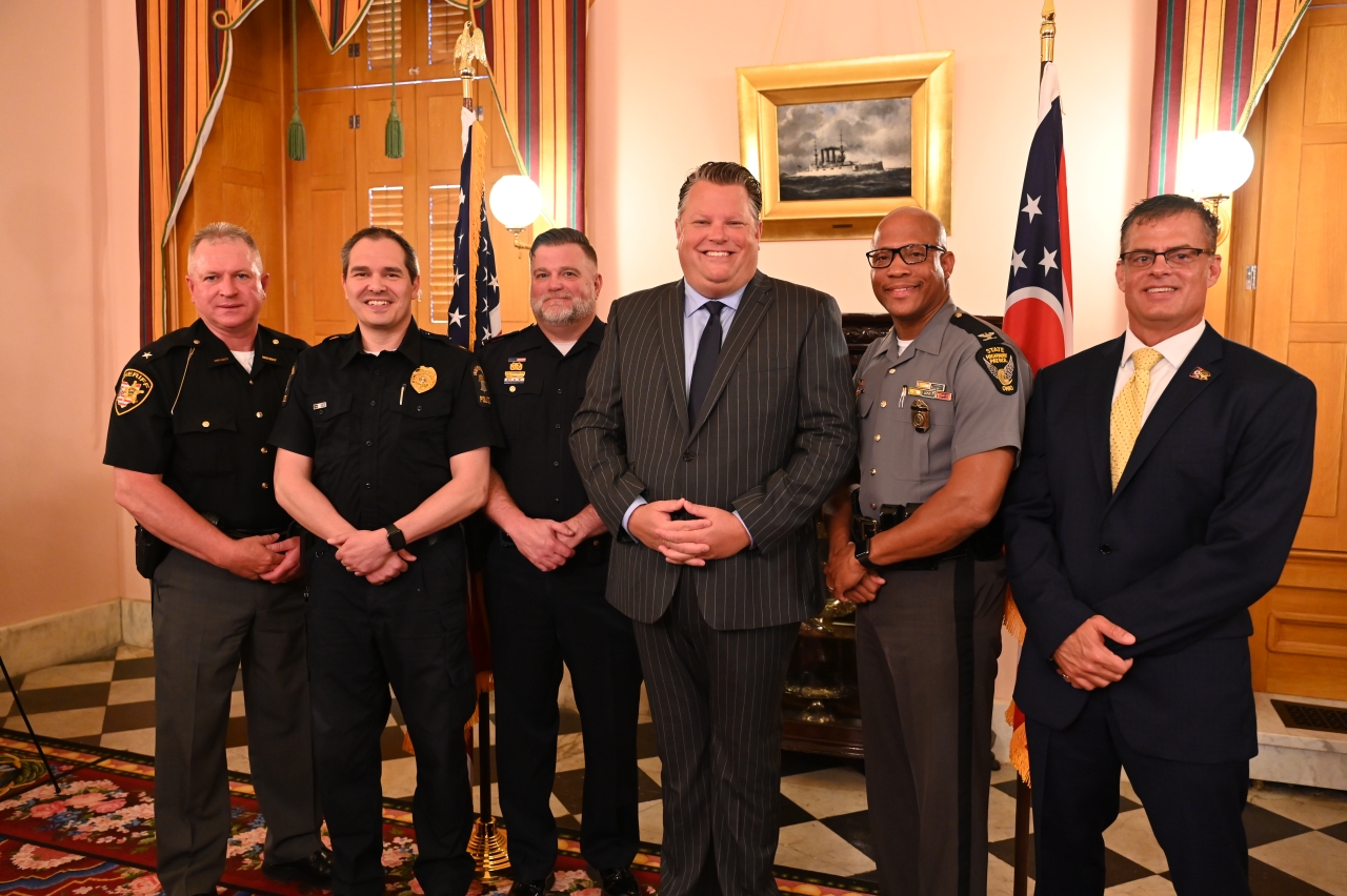 Cross Holds Press Conference on Seatbelt Safety Legislation