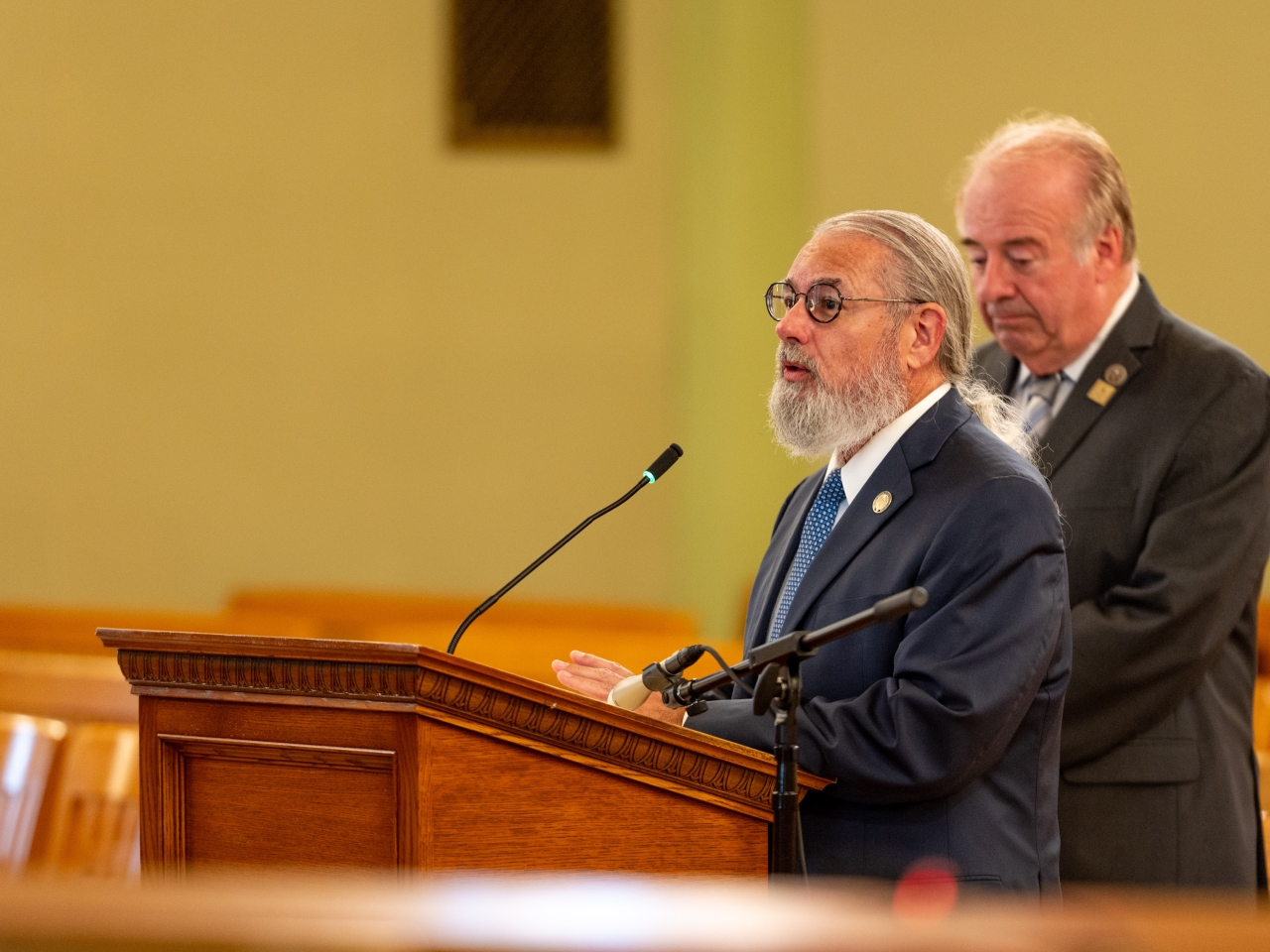 House Bill 27 Receives First Hearing in Senate Transportation Committee