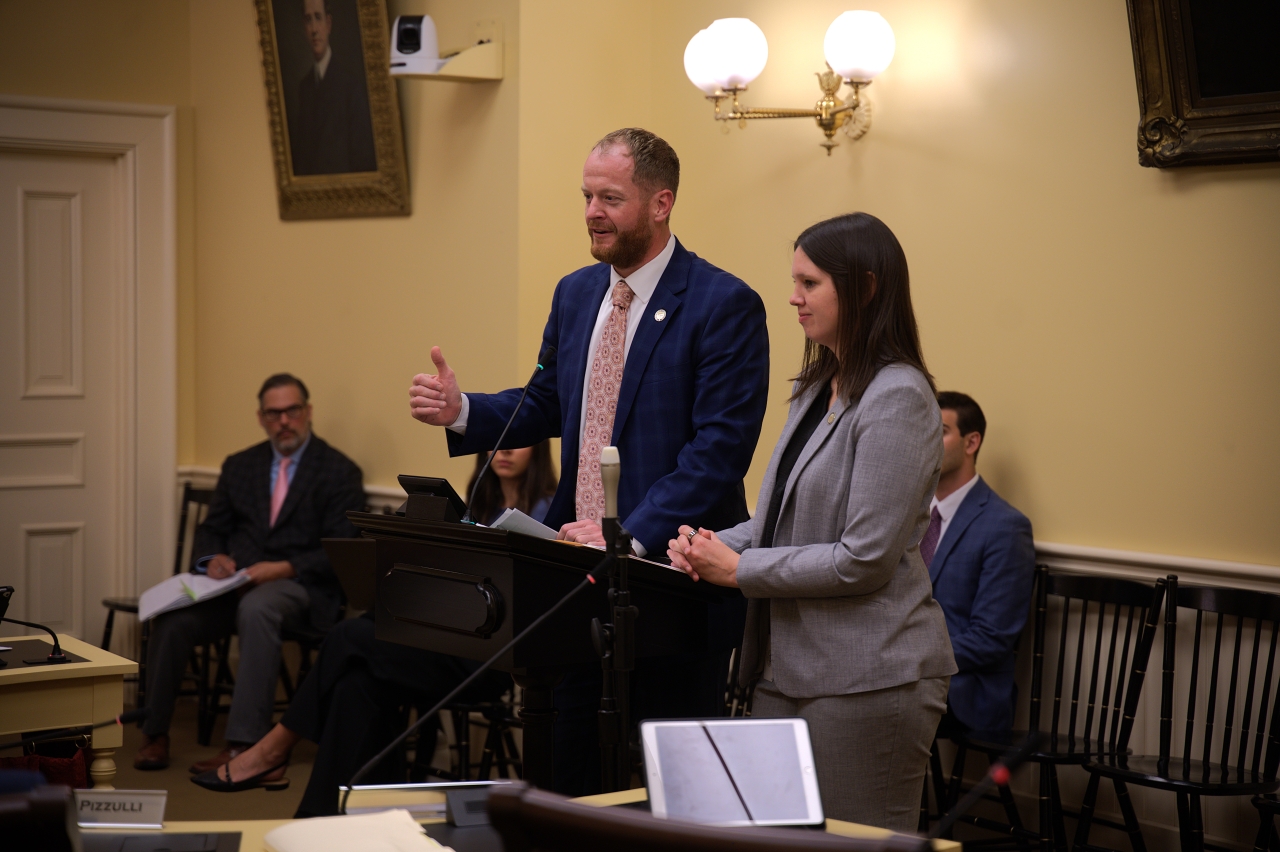 Reps. Kishman and Craig providing sponsor testimony