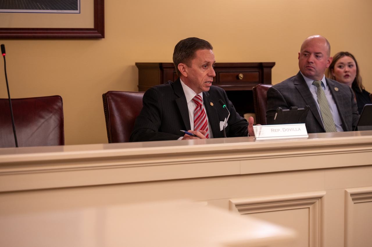 Rep. Dovilla in Medicaid Committee